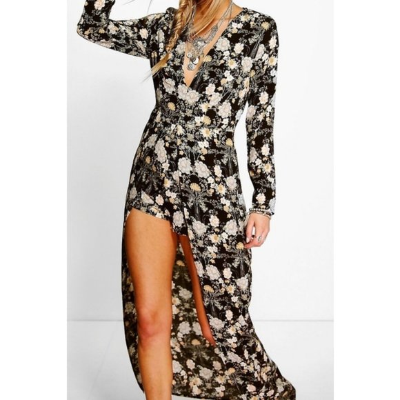 Boohoo Dresses & Skirts - Long Sleeve Plunge Playsuit